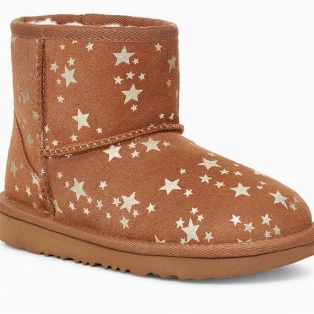 UGG Kids Classic Mini II Starrs Brown Mini Boots sz 3